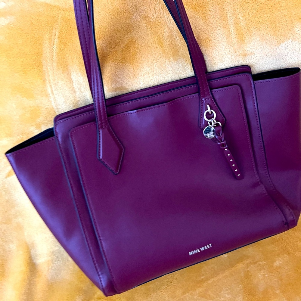 Nine West Tote